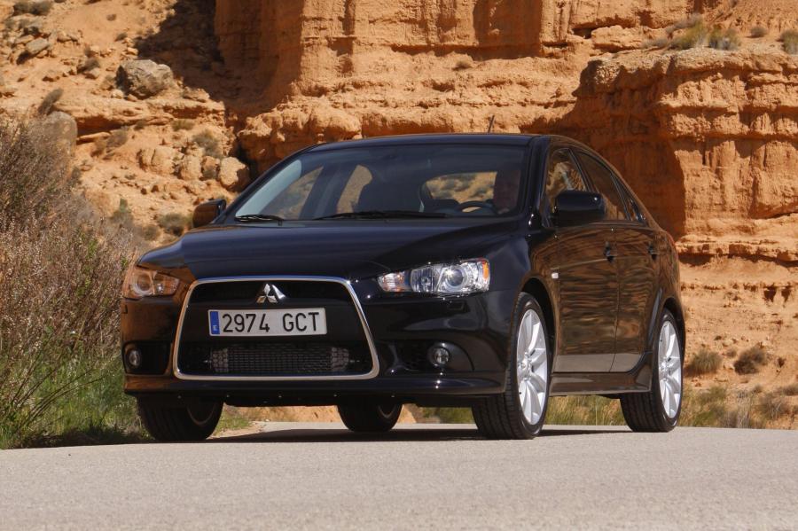  Mitsubishi Lancer Sportback 2008 года  (фото 29 из 42)